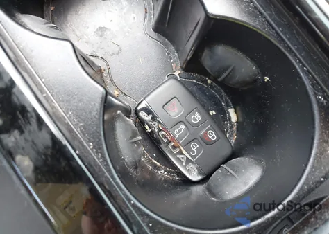 2020 Jaguar F-Pace Portfolio P300 Awd Automatic из США, поврежденный, VIN SADCN2GX7LA620263